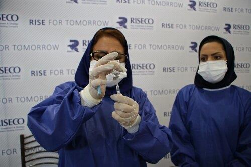 تاکید بر واکسیناسیون خصوصا تزریق دوز سوم برای مقابله با سویه جدید اومیکرون