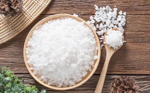 نمک های دریاچه ای حاوی فلزات سنگین هستند