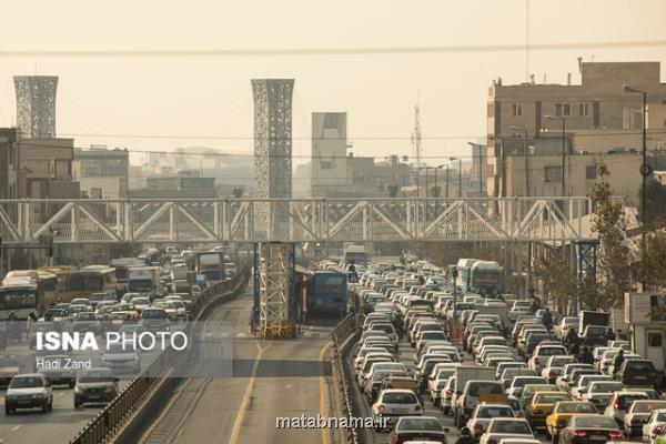 خودروسازان بجای لابی، قانون هوای پاك را اجرا كنند